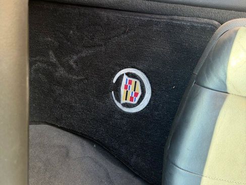 Used 2007 Cadillac STS w/ Preferred Equipment Group RWD image 38