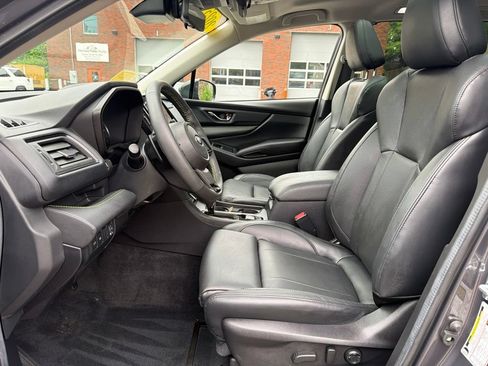 Used 2025 Subaru Ascent Bronze Edition AWD/4WD image 16