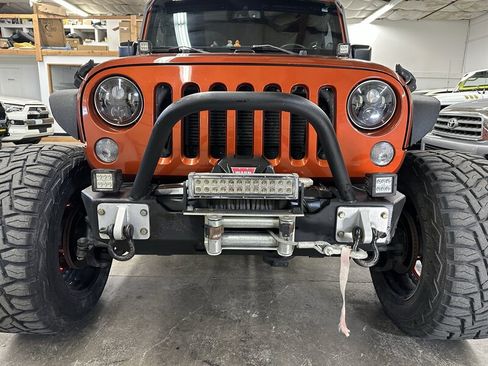 Used 2014 Jeep Wrangler Unlimited Sport w/ Quick Order Package 24S AWD/4WD image 39