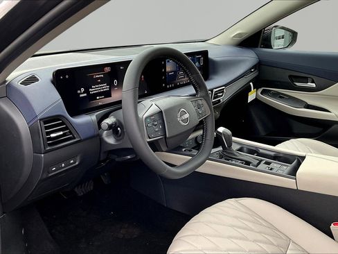 New 2026 Nissan Sentra SL FWD image 16