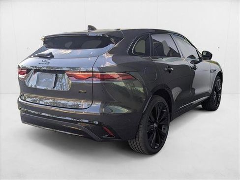 New 2026 Jaguar F-PACE R-Dynamic S image 2