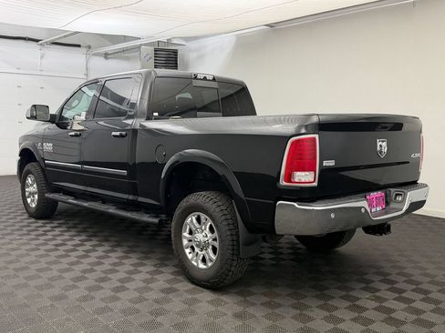 Used 2017 RAM 2500 Laramie AWD/4WD image 3