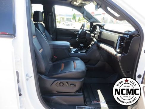 Used 2025 GMC Sierra 1500 AT4 AWD/4WD image 51