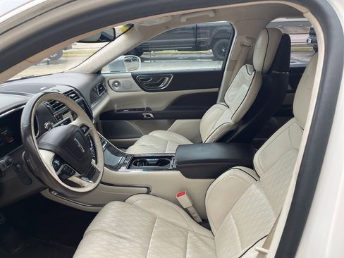 Used 2017 Lincoln Continental Black Label w/ Technology Package image 5