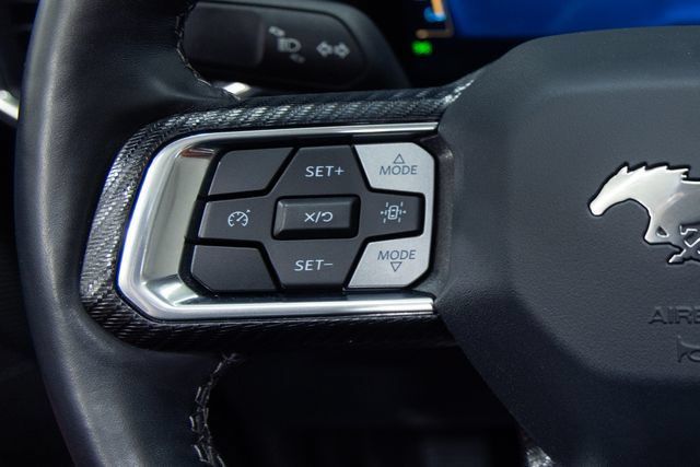 Used 2025 Ford Mustang Premium RWD image 13