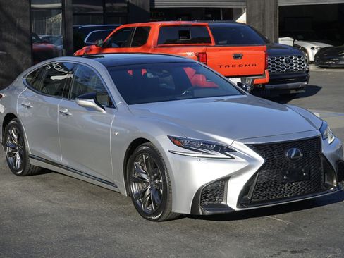 Used 2018 Lexus LS 500 F Sport image 6