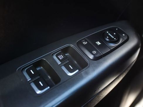 Used 2018 Kia Sportage LX image 47