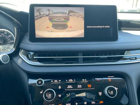 Used 2025 INFINITI QX60 Pure image 21