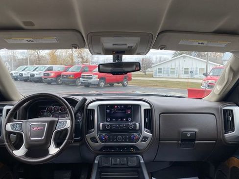 Used 2014 GMC Sierra 1500 SLT w/ SLT Preferred Package AWD/4WD image 19