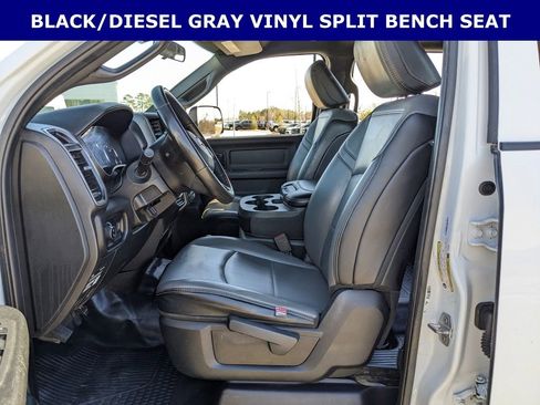 Certified 2022 RAM 2500 Tradesman w/ Chrome Appearance Group image 4