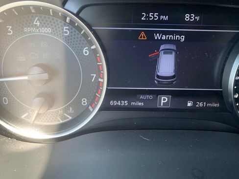 Used 2022 Nissan Armada SL w/ Midnight Edition Package image 17