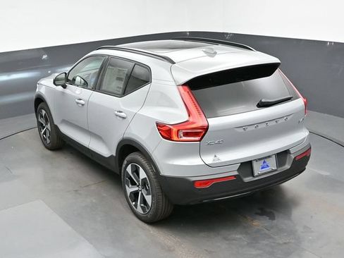 New 2026 Volvo XC40 B5 Plus w/ Protection Package Premier AWD/4WD image 47