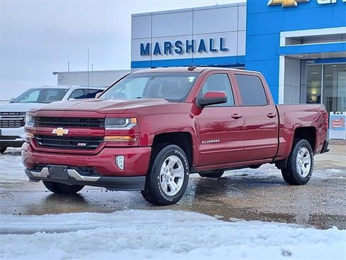 Used 2018 Chevrolet Silverado 1500 LT w/ All Star Edition image 2