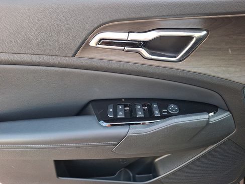 Used 2023 Kia Sportage X-Line AWD/4WD image 12