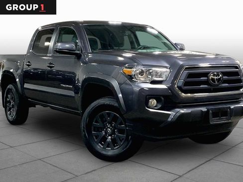 Used 2023 Toyota Tacoma SR5 AWD/4WD image 3