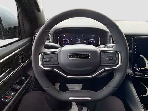 Used 2022 Jeep Wagoneer Series I w/ Premium Group I RWD image 11
