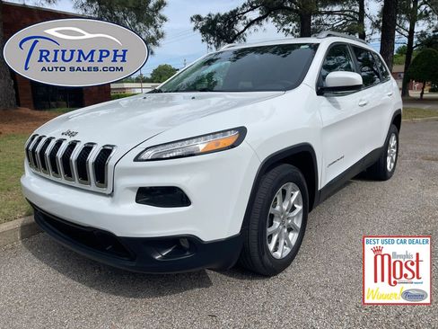 Used 2015 Jeep Cherokee Latitude w/ Comfort/Convenience Group FWD image 1