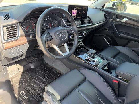 Used 2024 Audi Q5 2.0T Premium w/ Convenience Package AWD/4WD image 8