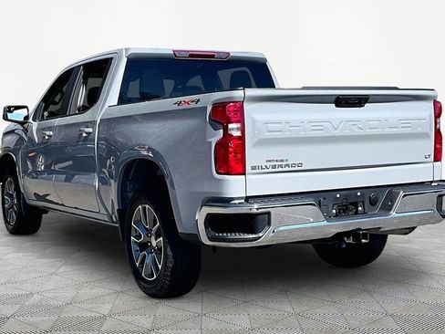 Used 2024 Chevrolet Silverado 1500 LT image 4
