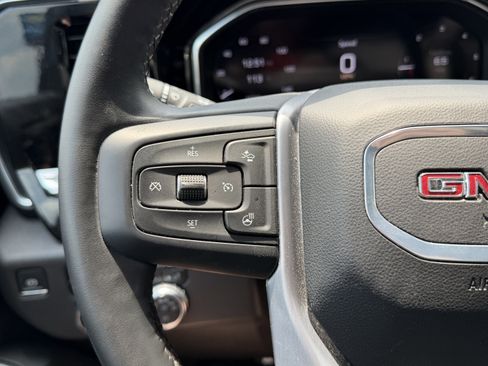Used 2024 GMC Sierra 1500 Elevation w/ X31 Off-Road Package AWD/4WD image 17