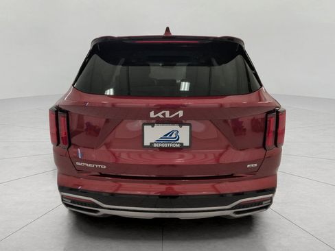 Used 2023 Kia Sorento SX AWD/4WD image 25