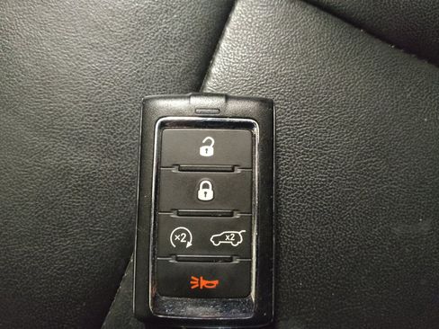 Used 2022 Jeep Grand Cherokee Limited 4xe AWD/4WD image 32