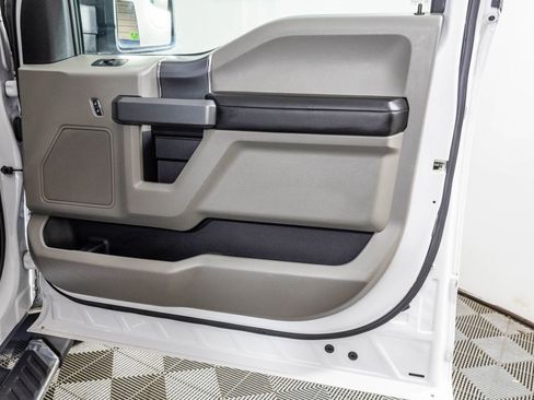 Used 2018 Ford F150 XLT w/ Equipment Group 302A Luxury image 90