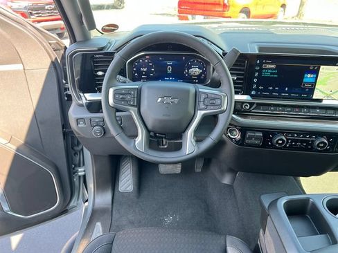 Certified 2026 Chevrolet Silverado 1500 RST w/ RST Select Package AWD/4WD image 13