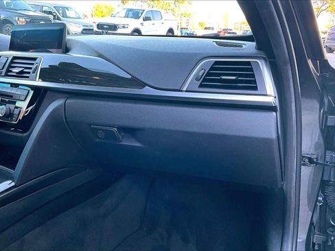 Used 2016 BMW 328i Sedan image 18