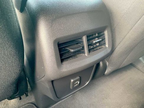 Certified 2022 Chevrolet Equinox LT image 20