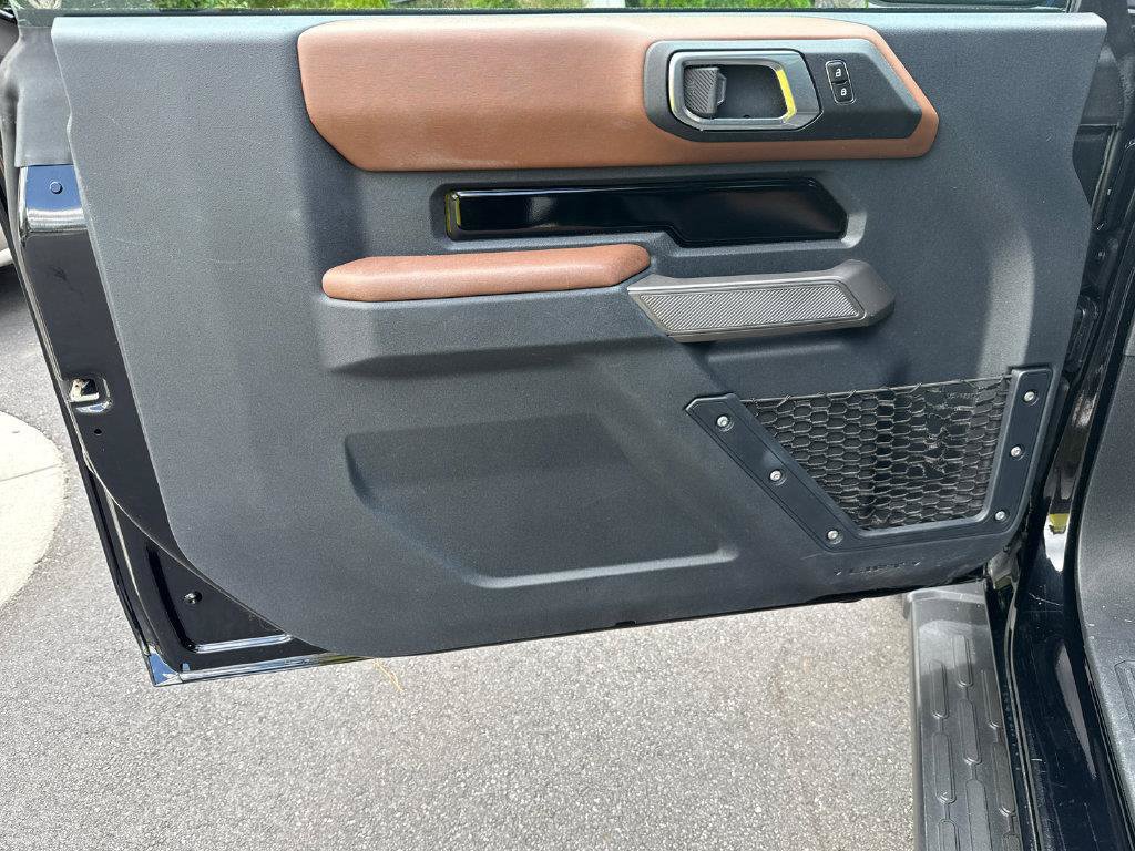 Used 2023 Ford Bronco Outer Banks AWD/4WD image 10