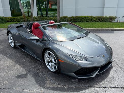 Used 2016 Lamborghini Huracan LP 610-4 AWD/4WD image 5