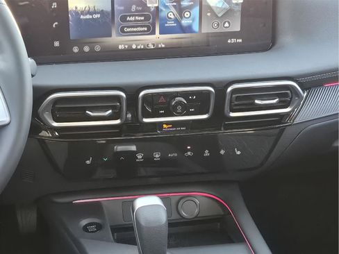 New 2026 Nissan Sentra SV w/ SV Convenience Package image 23