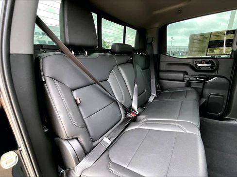 Used 2020 GMC Sierra 1500 SLT w/ SLT Premium Plus Package AWD/4WD image 17
