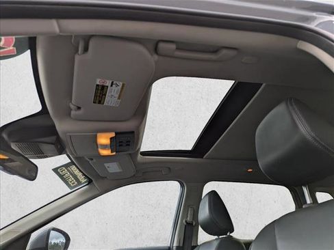 Used 2025 Nissan Rogue Platinum image 22