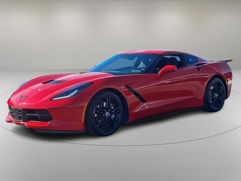 Used 2017 Chevrolet Corvette Stingray w/ Battery Protection Package image 5