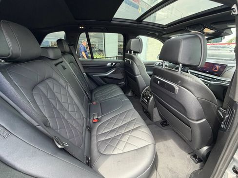 Used 2024 BMW X5 xDrive40i AWD/4WD image 15