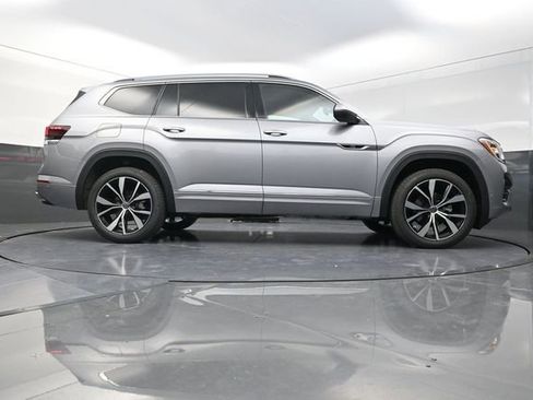 Used 2026 Volkswagen Atlas SEL Premium R-Line AWD/4WD image 36