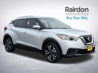 Used 2018 Nissan Kicks SV