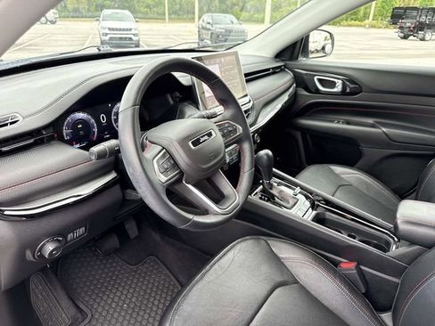 Used 2022 Jeep Compass Trailhawk w/ Trailhawk Elite Group image 21