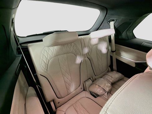 New 2027 BMW X7 xDrive40i AWD/4WD image 26