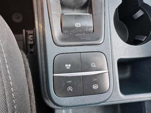 Used 2022 Ford Maverick XL image 14