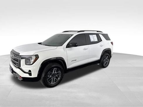 Used 2026 GMC Terrain AT4 AWD/4WD image 11