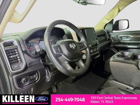 Used 2019 RAM 1500 Laramie AWD/4WD image 10