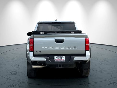 Used 2024 Toyota Tacoma TRD Off-Road w/ TRD Off Road Upgrade Package image 5