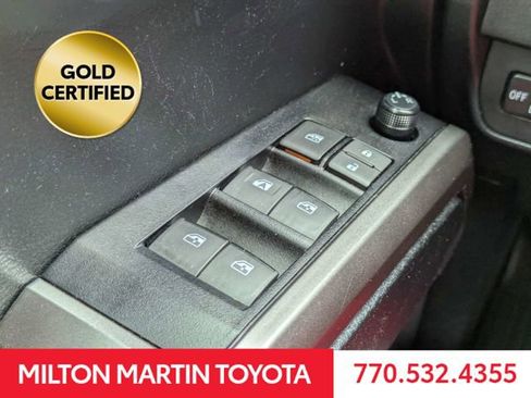 Certified 2022 Toyota Tacoma SR5 w/ Technology Package image 23