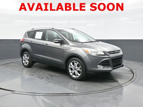 Used 2014 Ford Escape Titanium image 1