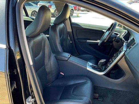 Used 2015 Volvo S60 T5 Premier image 13