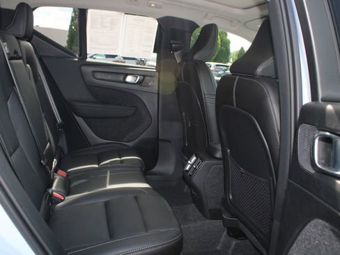 Used 2026 Volvo XC40 B5 Plus w/ Protection Package Premier AWD/4WD image 13