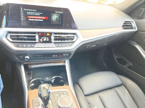 Used 2019 BMW 330i Sedan w/ Convenience Package RWD image 13